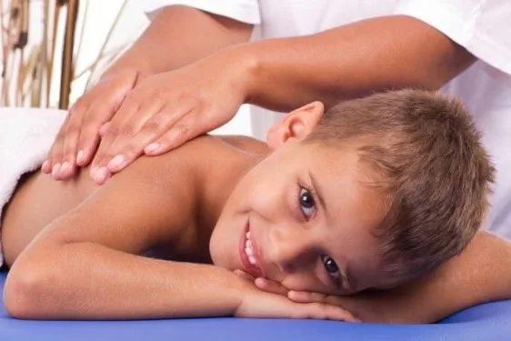 Massage enfant moins de 12 ans